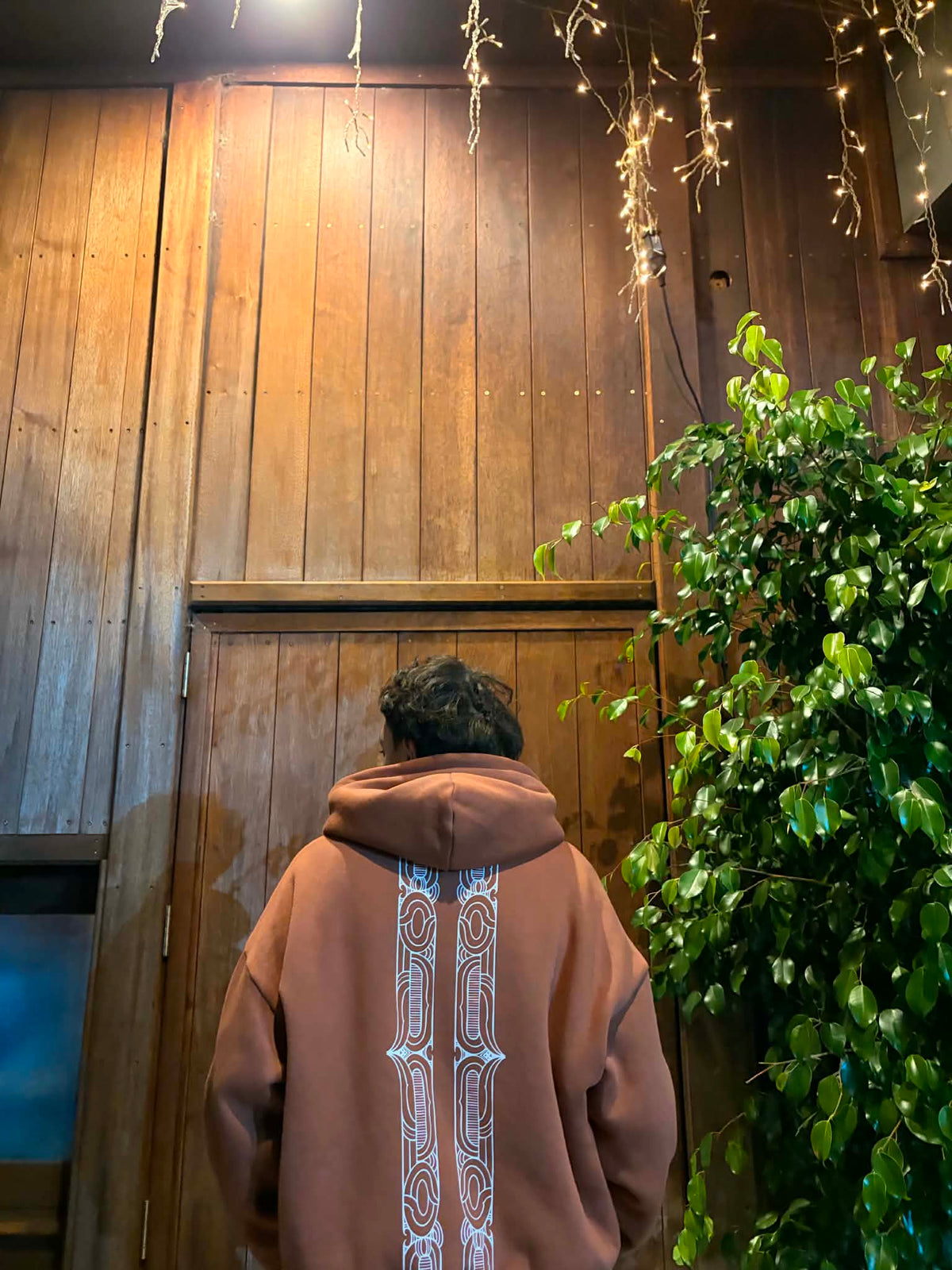 Te Hononga ki ou Tipuna Hoodie