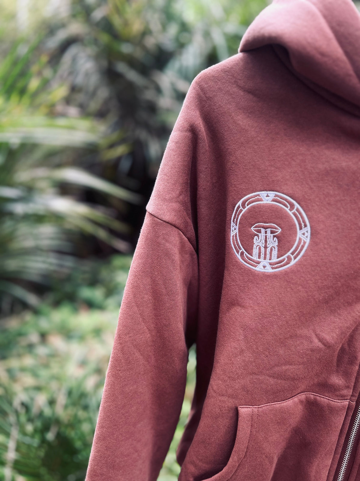 Te Hononga ki ou Tipuna Hoodie